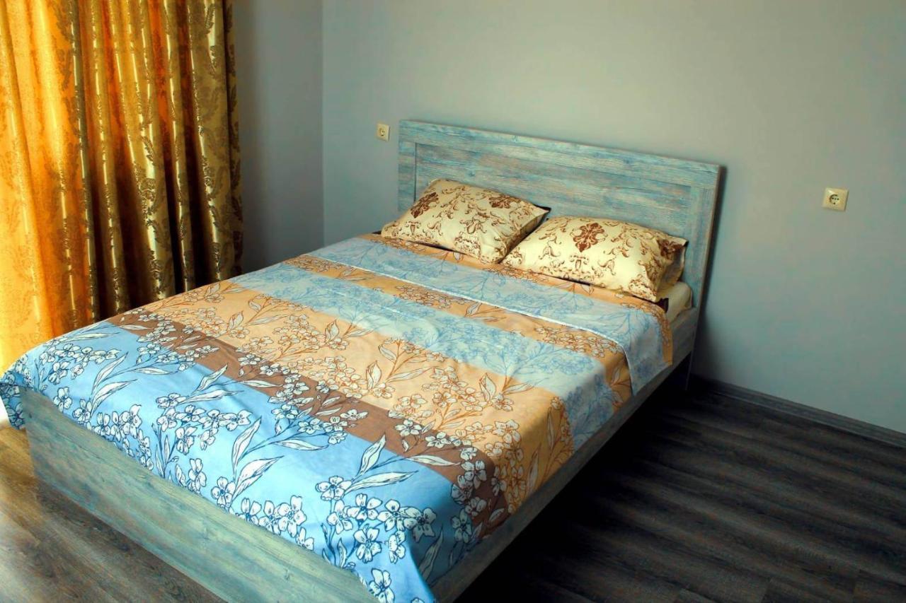 Tete Guest House Batoemi Buitenkant foto